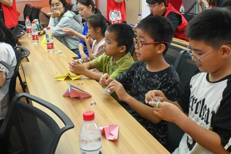 ���w�C����