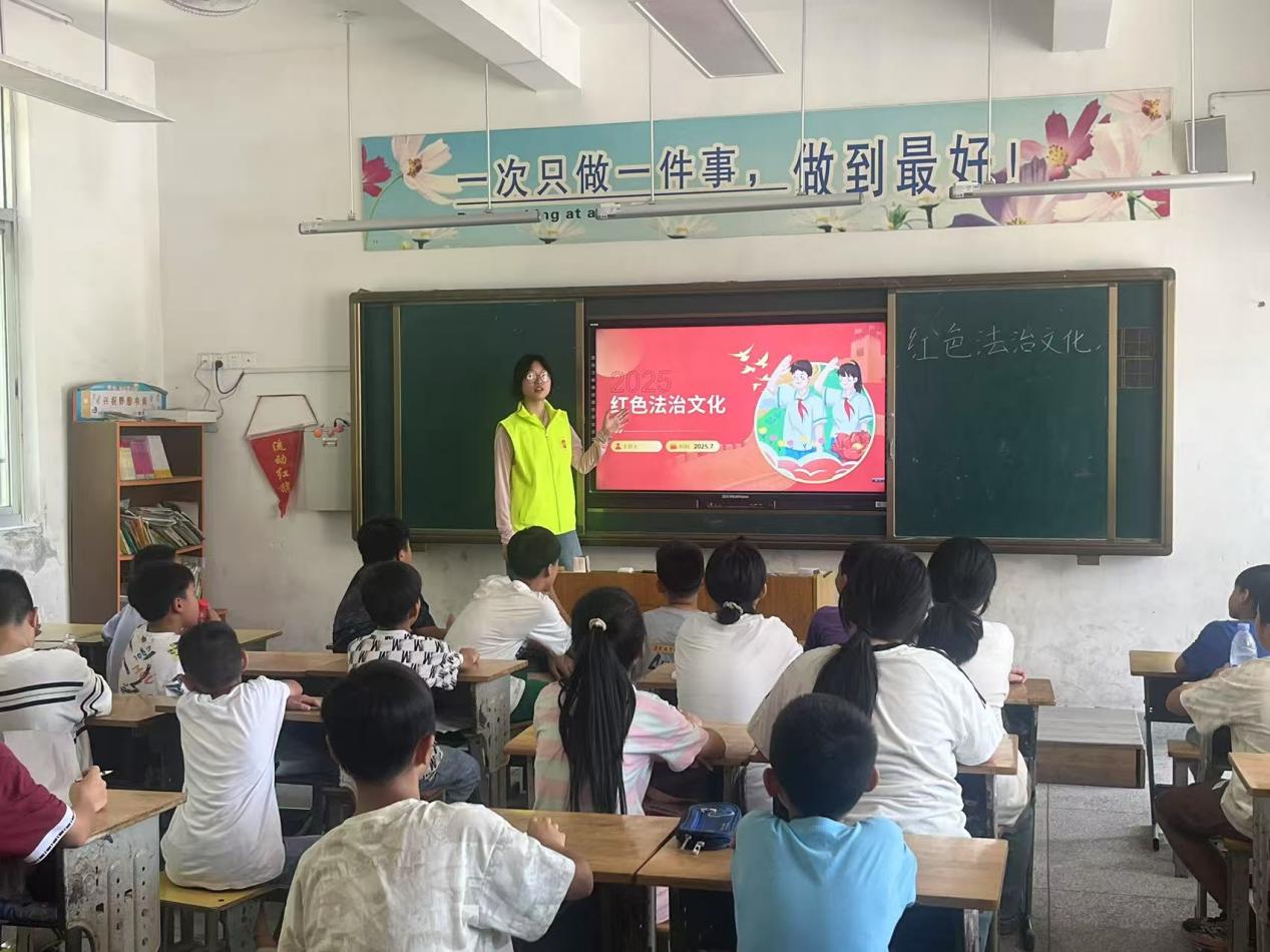 �������l(xi��ng)�����������(sh��)�`Ȫ�ݎ����W(xu��)ԺӿȪ֧���շ��(du��)ǰ����ƽ��혲��h�_չ֧���շ����