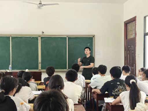 ��һȔ�溽�����`·���ġ��ԲʾG�������ഺ�ʡ����L�����m