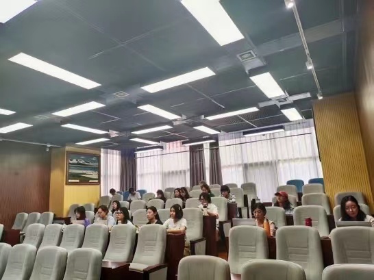 ����W(xu��)Ժ���ǻ𡱴T�����v�F(tu��n)�ڱ����h֧��չ�_(k��i)���v���(d��ng)