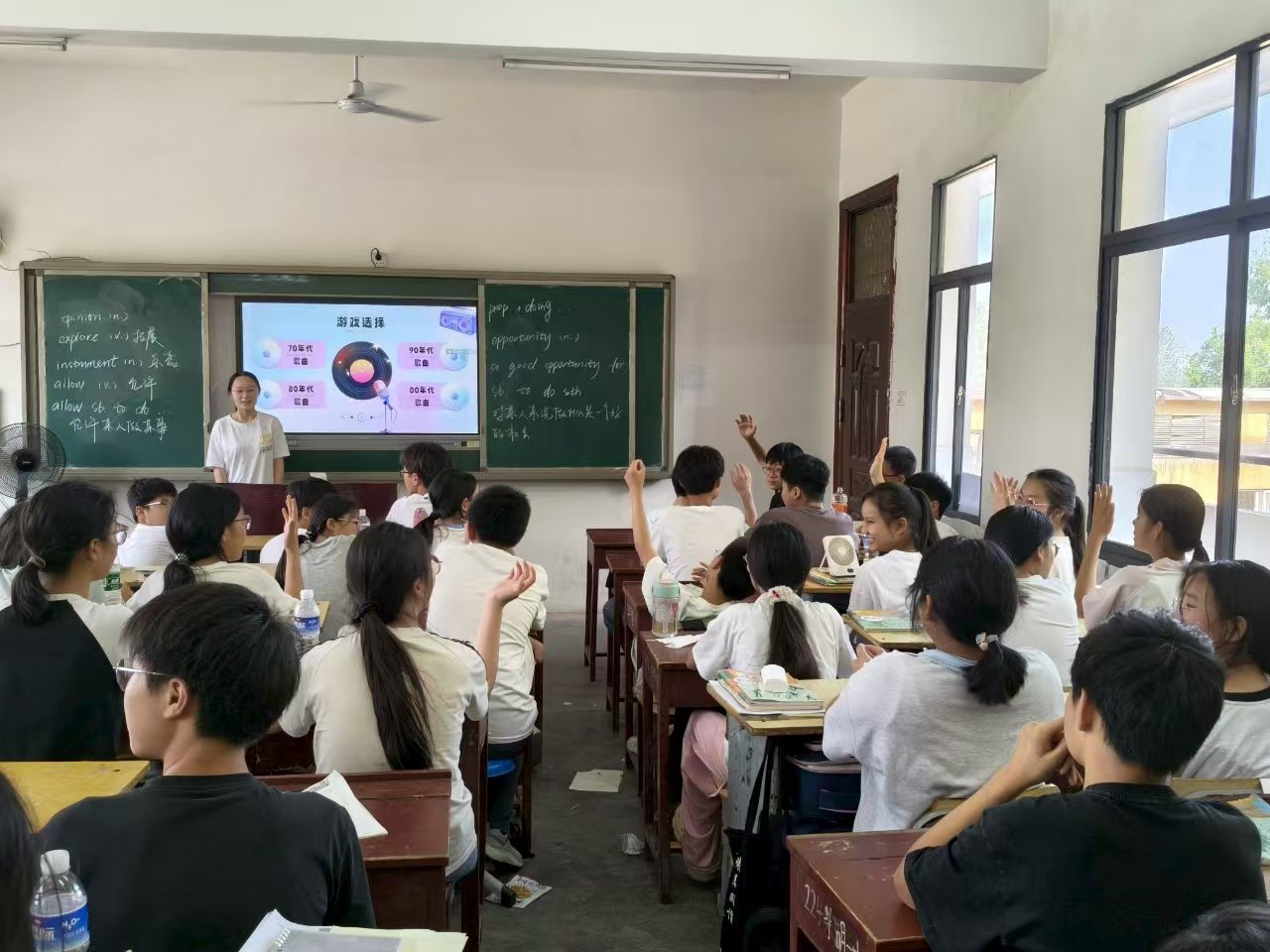 �K���ÌW�����M���һ�У������Ԫ�����n��