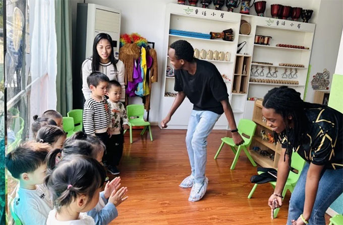 �����޹��c��Ҋ�Ї�ͯ�{��ͯԒС����Ľ�������Ԋƪ