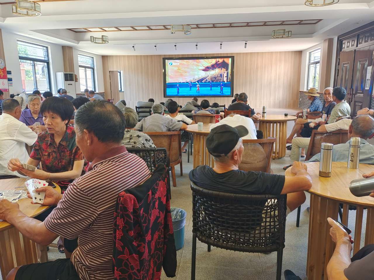 �ǻ��V���r���B������ ��������Ϧ���������