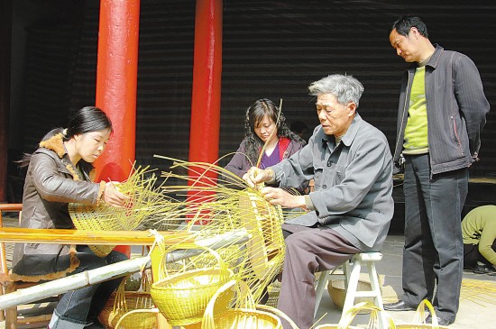 ���(hu��)��(sh��)�`������䣬̽�����y(t��ng)�Ļ��ڴ�կ������C(j��)�c����