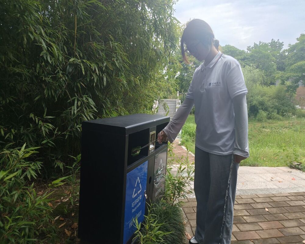 �����W�������l�����B�h��������-�ӡ���һ���o����ĸ�H��