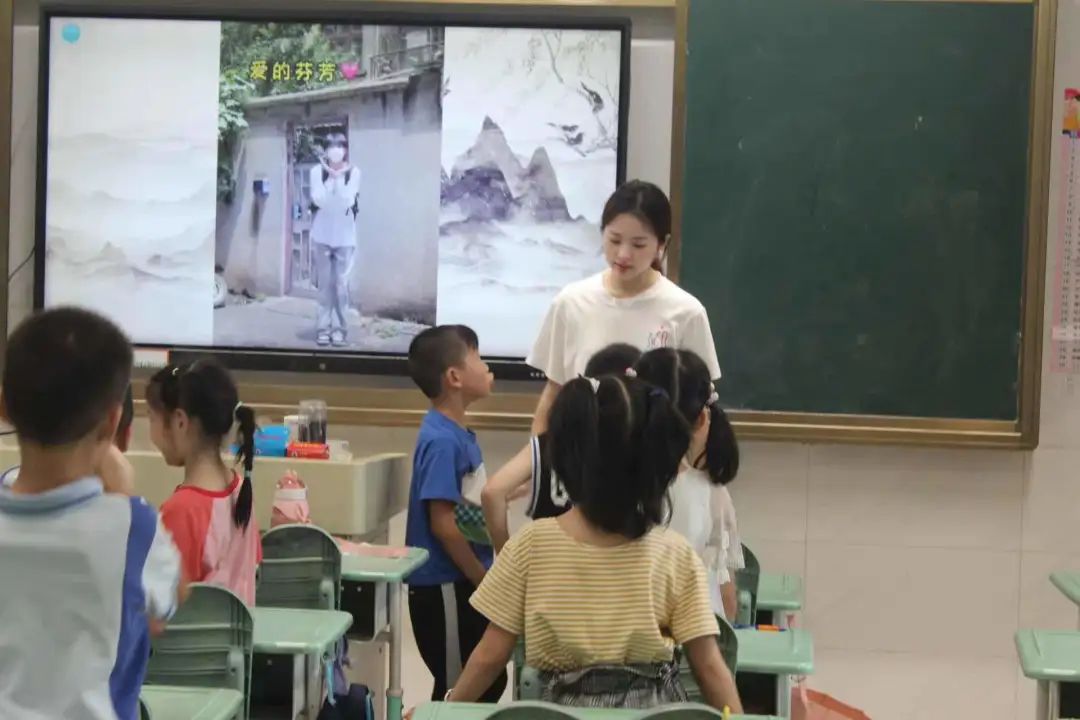 �A�д�W�������l��������֮�Ķ������c��ʹ�p�򱼸�