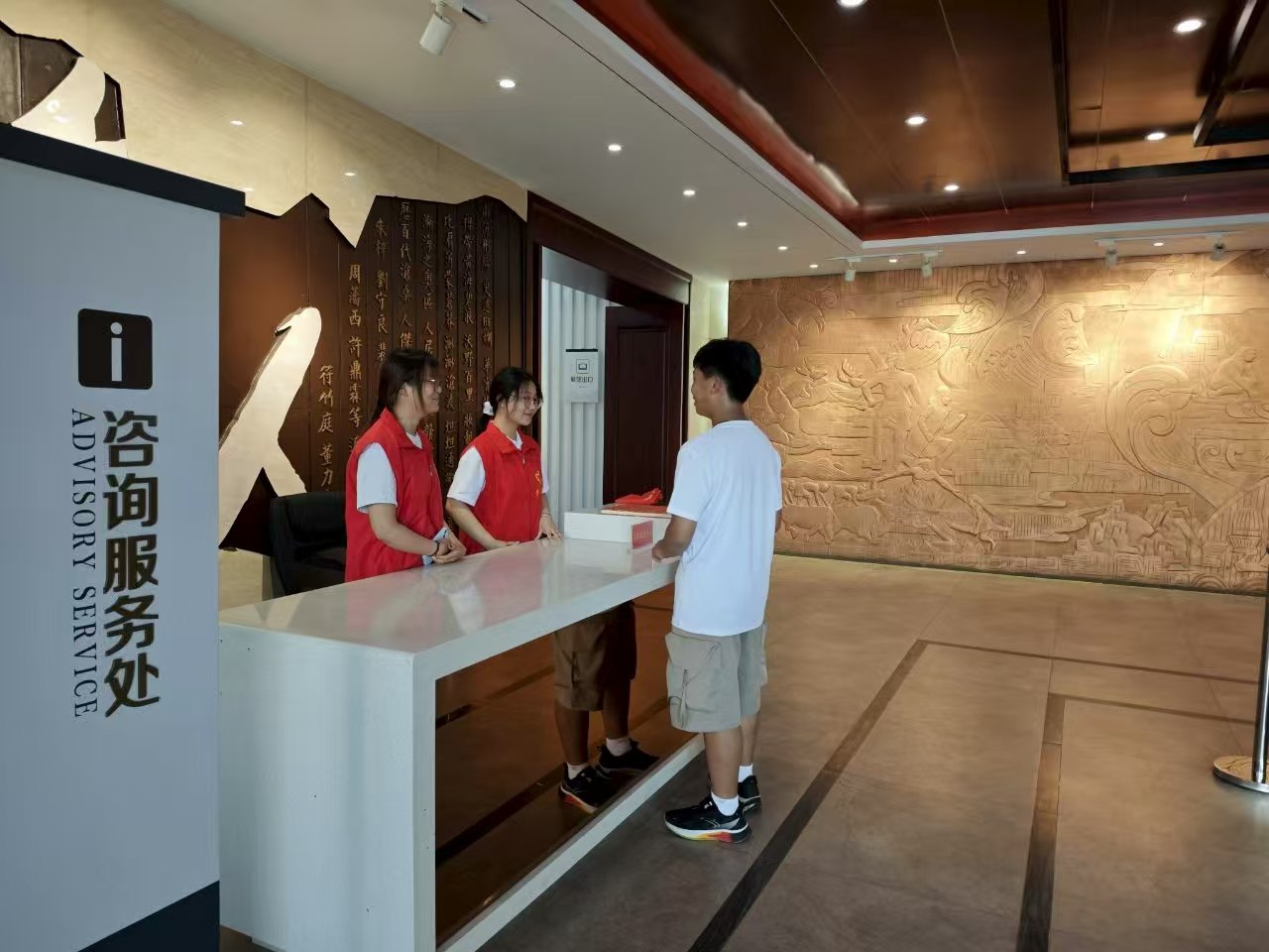 �K���W��̽�M�������^�����E��������������Ļ�Ѫ�}