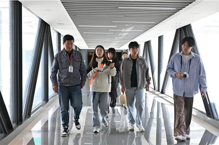 �A�r(n��ng)�W(xu��)�Ӹ����� ̽���ʡ�֮������d����(sh��)�^�l(f��)