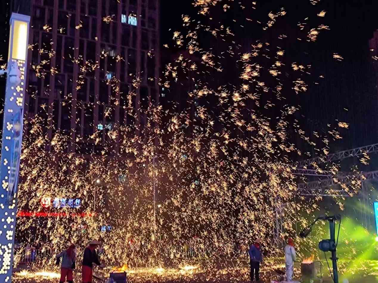 �貵��F�����������A��(y��u)����y(t��ng)�Ļ��Ĺ��x