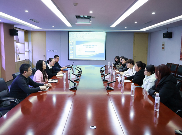 ���ͨ�Q�a���F꠸����A�\���F�_չ���}�{�л��