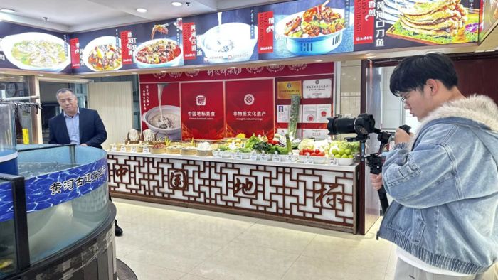 Ӱ�񶨸���z퍣��{������S����