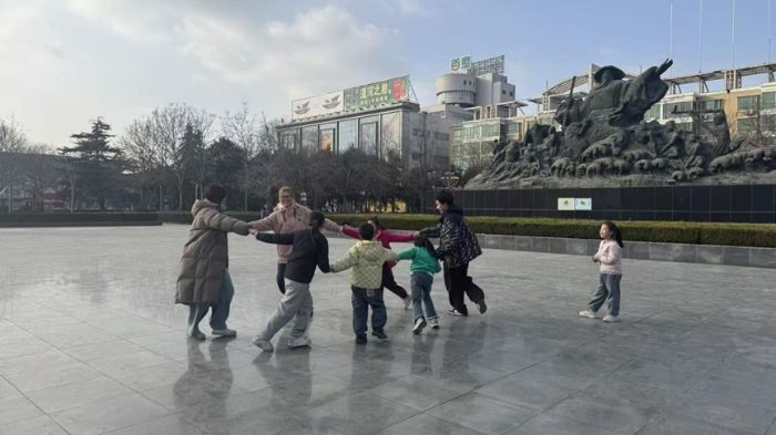 �������㣬ͬ�Г���