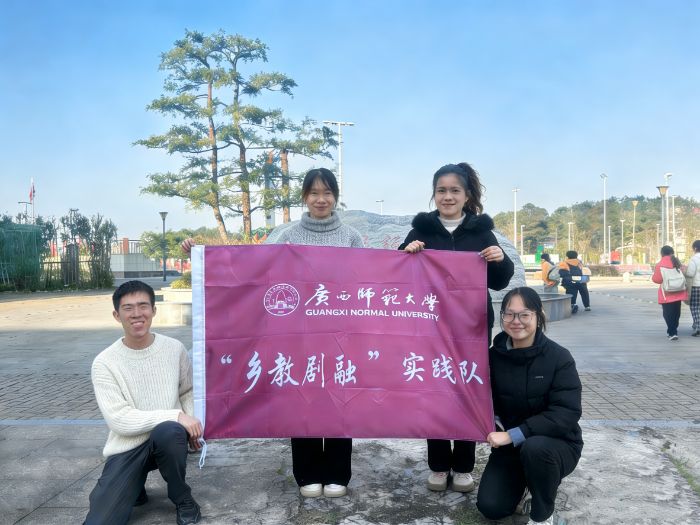 �l�􄡬F����֪�������nů�lУ