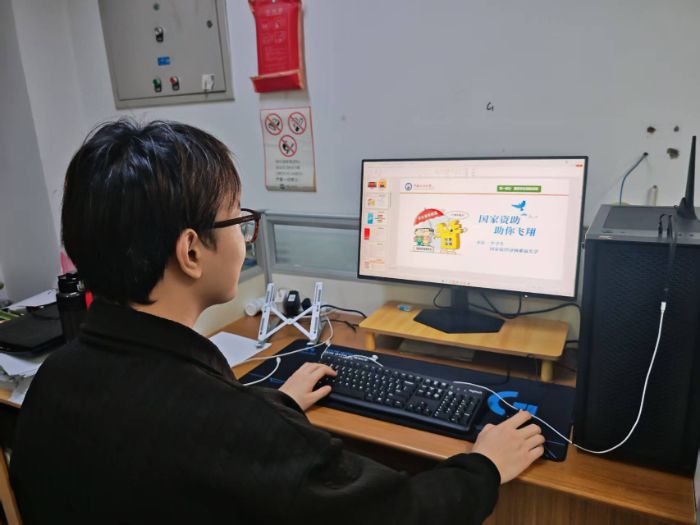 �������v����ů���Y�����������L