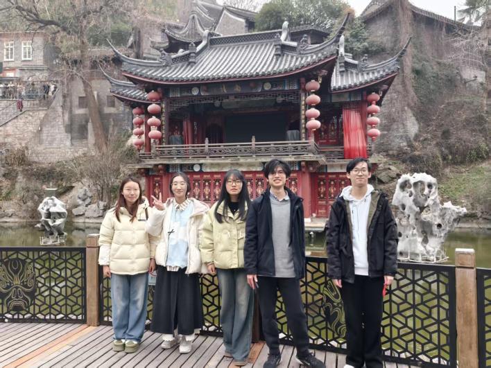 ���ƴ�W�Ӻ��ٿƄ����`����������ɹŽ֣�̽���vʷ�c���½����ܴa