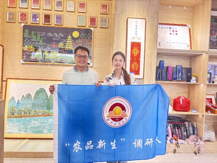 ɣ�~Ⱦ�������z��ɫ�����Q�z���͡������\�D���������rƷ�������{����L�V������Ժ