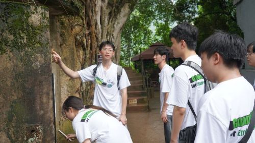 ���f�Gɫ������o�vʷ�P�������𹤭h���W�����x�P�_չ���B���o�c�ۇ��������