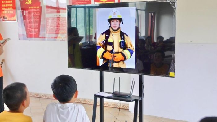  AI��Ӱ��ͯ�� �Ƽ�н�����lҰ ��������ɽ����̷�����_չ��AI��Ӱ���r�Ք[�ɡ��Ƽ����`���