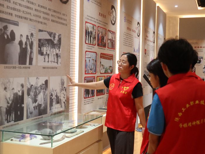 ��ӰչƷ�ݍ��V�q�� �tɫ���Ć��A���³� ����������I�I���g��W��ģ����̽�����`�F���^�WУУʷ�^