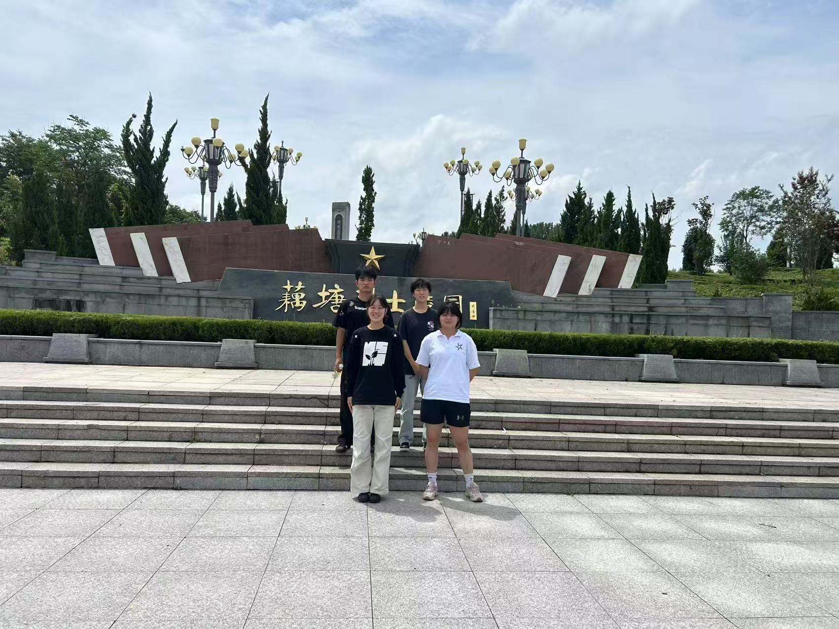 �ഺ�����tɫ����